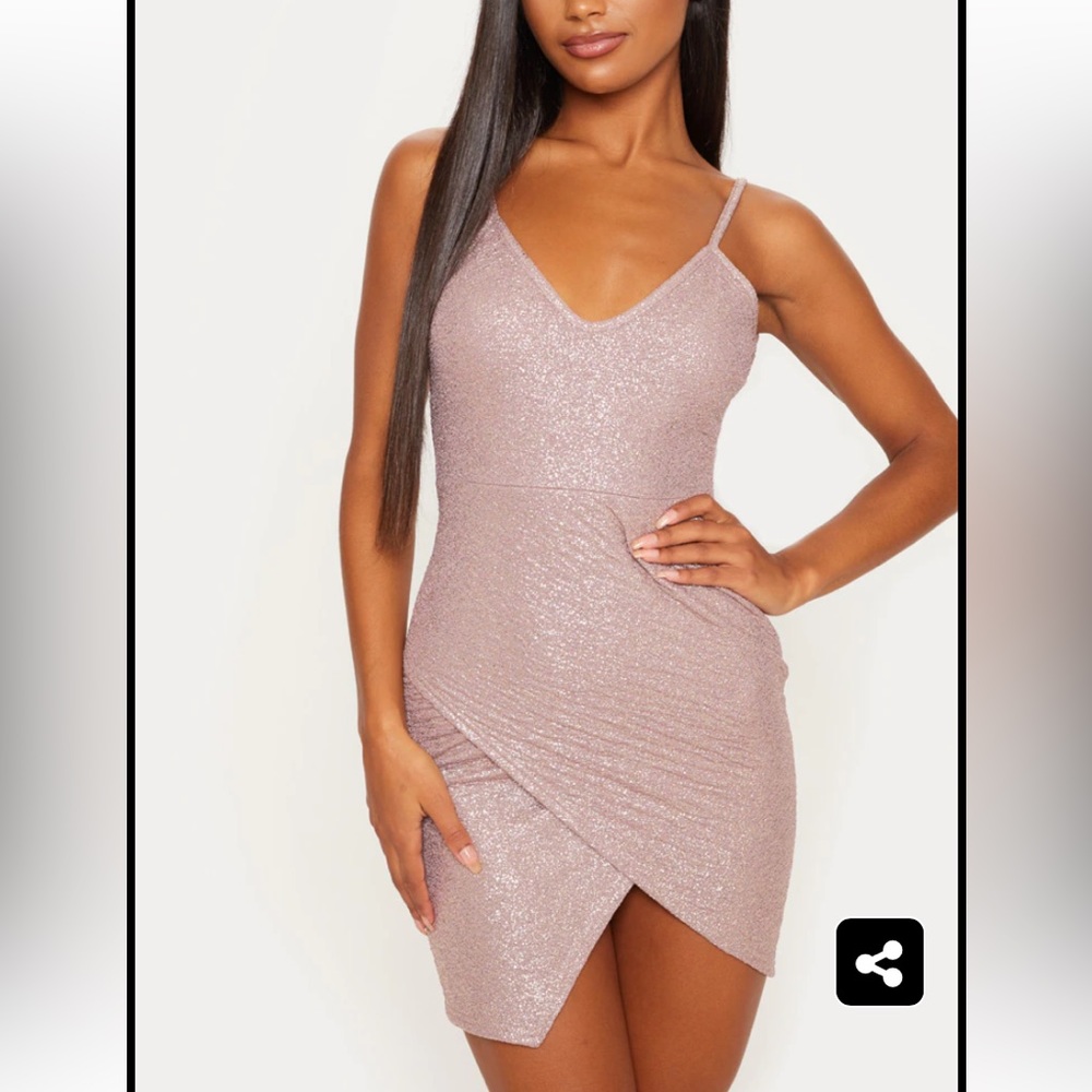 🦋2/$22 PLT Mauve metallic bodycon wrap dress